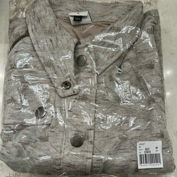 NIB Cabi Rookie jacket. Spring 22’ Style #6032 - Picture 8 of 10